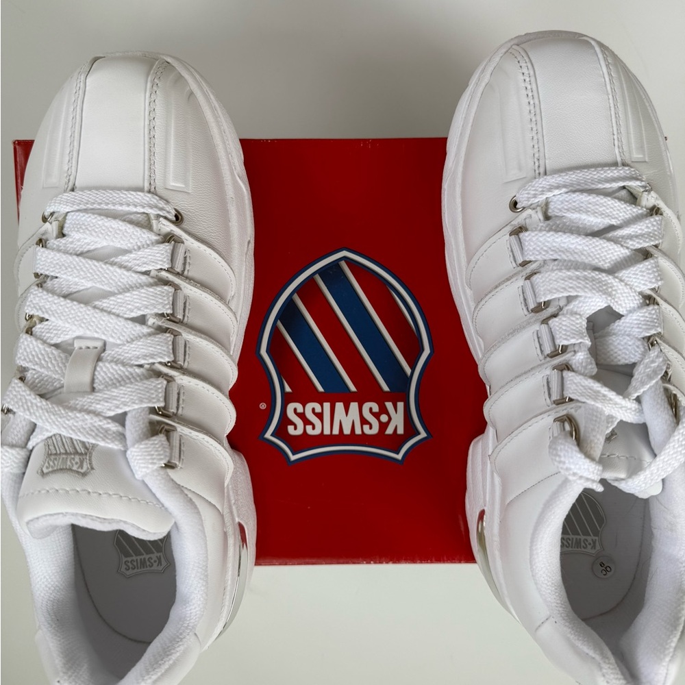 K-Swiss White Sneakers with Silver Detail - Picture 2 of 6